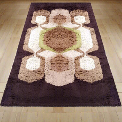 1970s space age rug, Pure wool made in Italy - Image 3