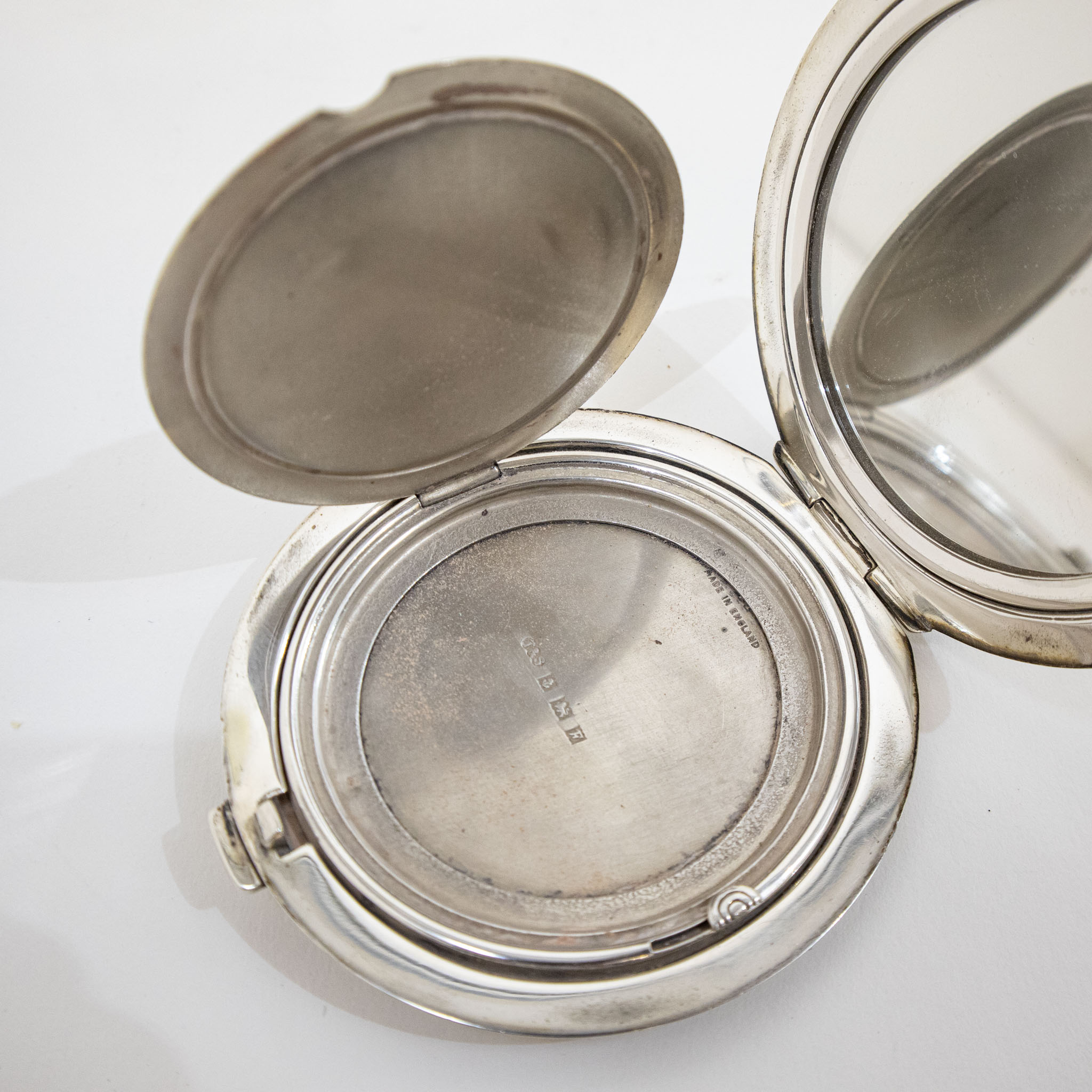 Quality Silver & Enamel Compact