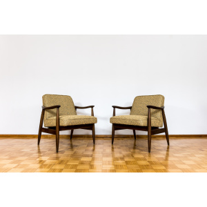 Pair Of Mid Century Modern Gfm 87 Armchairs By Juliusz Kędziorek, in KVADRAT, 1960s