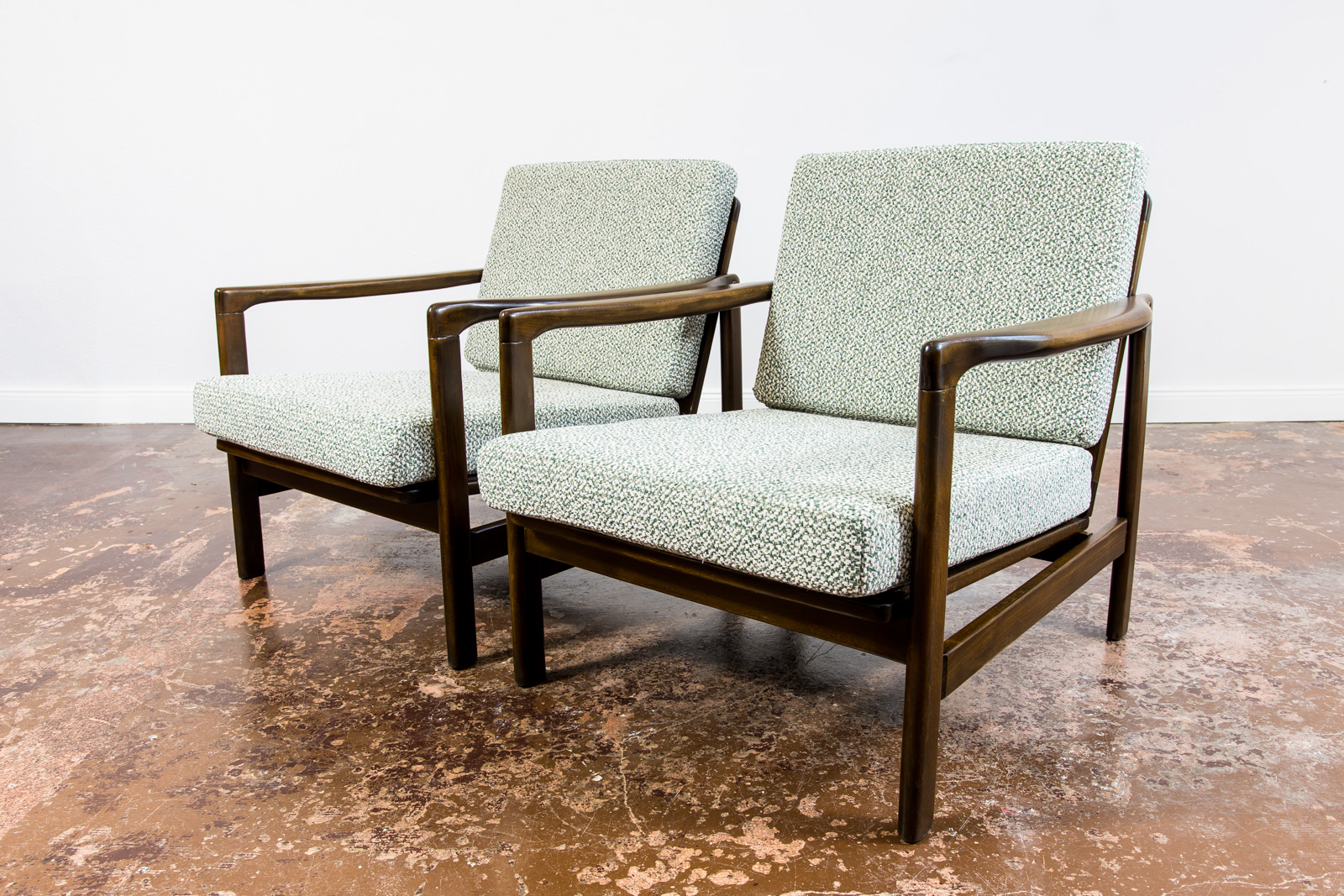 Pair Of green B-7522 Armchairs By Zenon Bączyk, 1960's