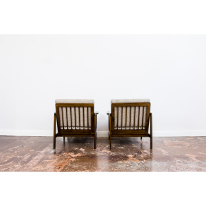 Pair of "B-7522" armchairs by Zenon Bączyk, Poland, 1960's