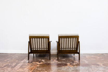 Pair of "B-7522" armchairs by Zenon Bączyk, Poland, 1960's - Image 4