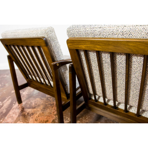 Pair of "B-7522" armchairs by Zenon Bączyk, Poland, 1960's