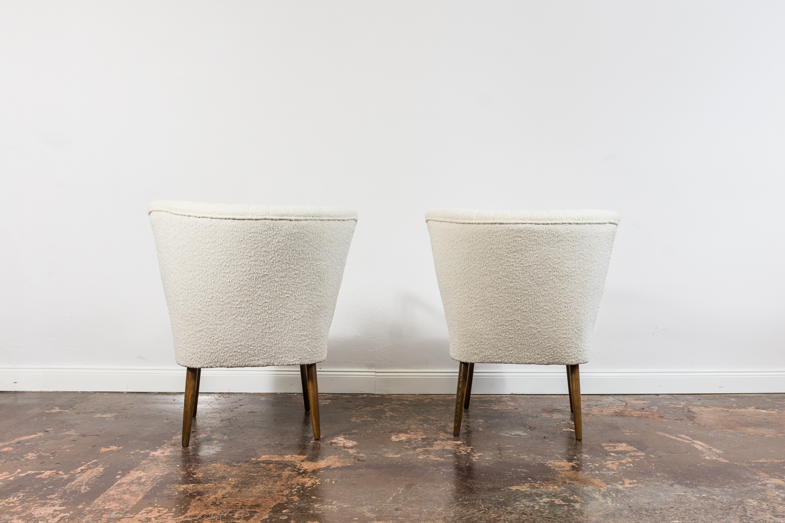 Pair Of White Cream Boucle Cocktail Chairs, 1950s