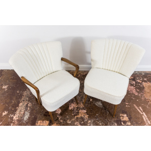 Pair Of White Cream Boucle Cocktail Chairs, 1950s