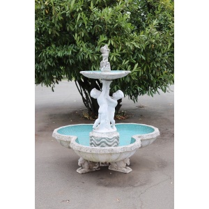 Early 20th century italian garden fountain
