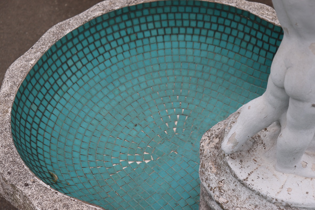 Early 20th century italian garden fountain