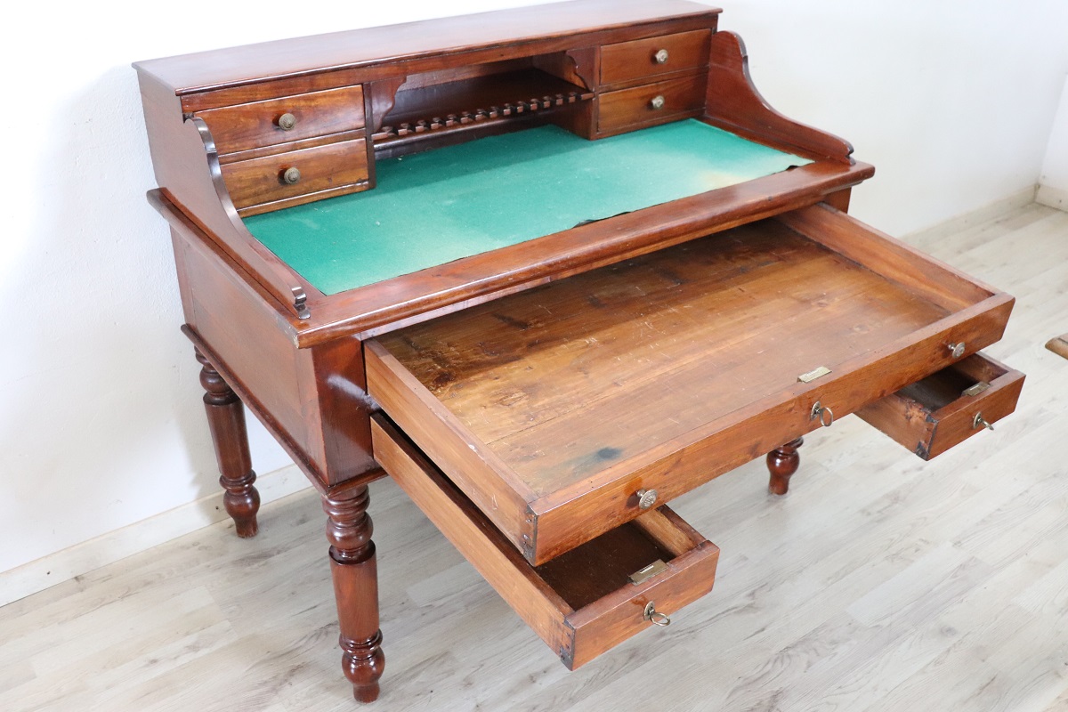 Italian antique writing desk in cherry wood, Louis Philippe 19th century