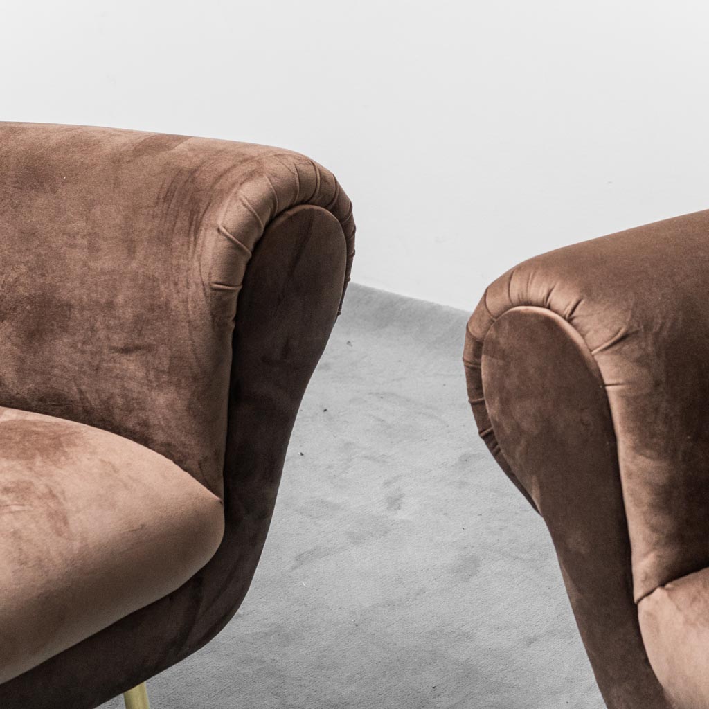 Pair Of Brown Velvet Armchairs Gigi Radice Minotti 1950s Modern Vintage