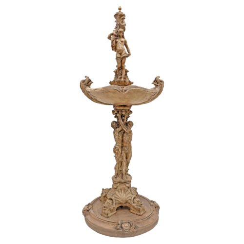 Neo-Renaissance Italian Terracotta Fountain. Tuscany, early 19th century