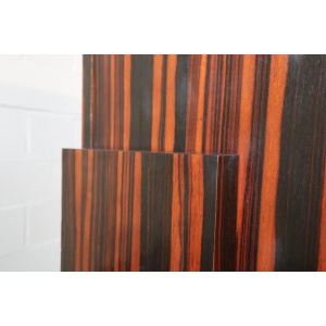 Art Deco buffet, Macassar Ebony and Walnut Burl, 1920-1930