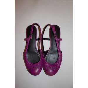 Bottega Veneta Vintage Magenta Shoes