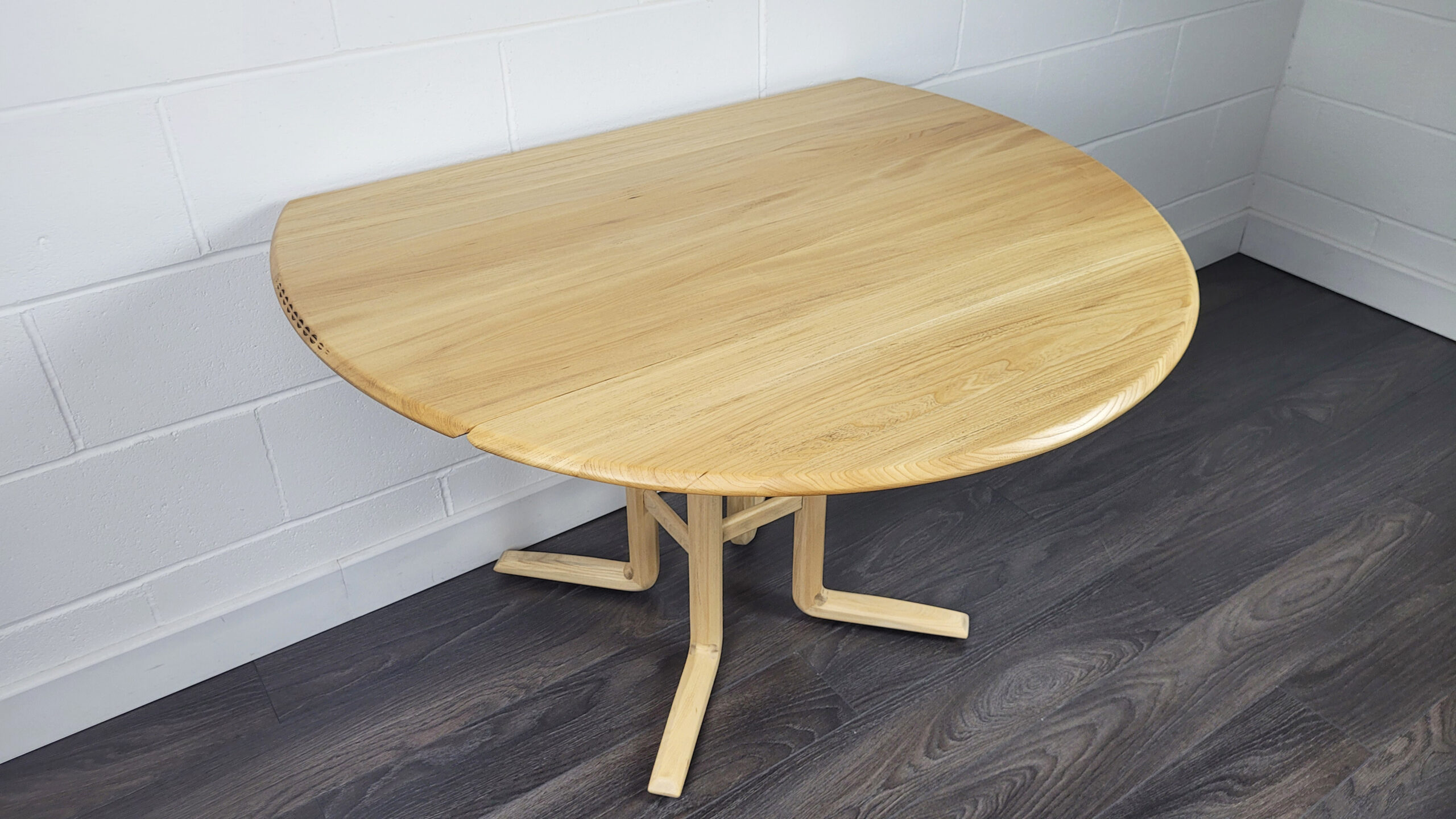 Ercol Campden Drop Leaf Dining Table, 1990s