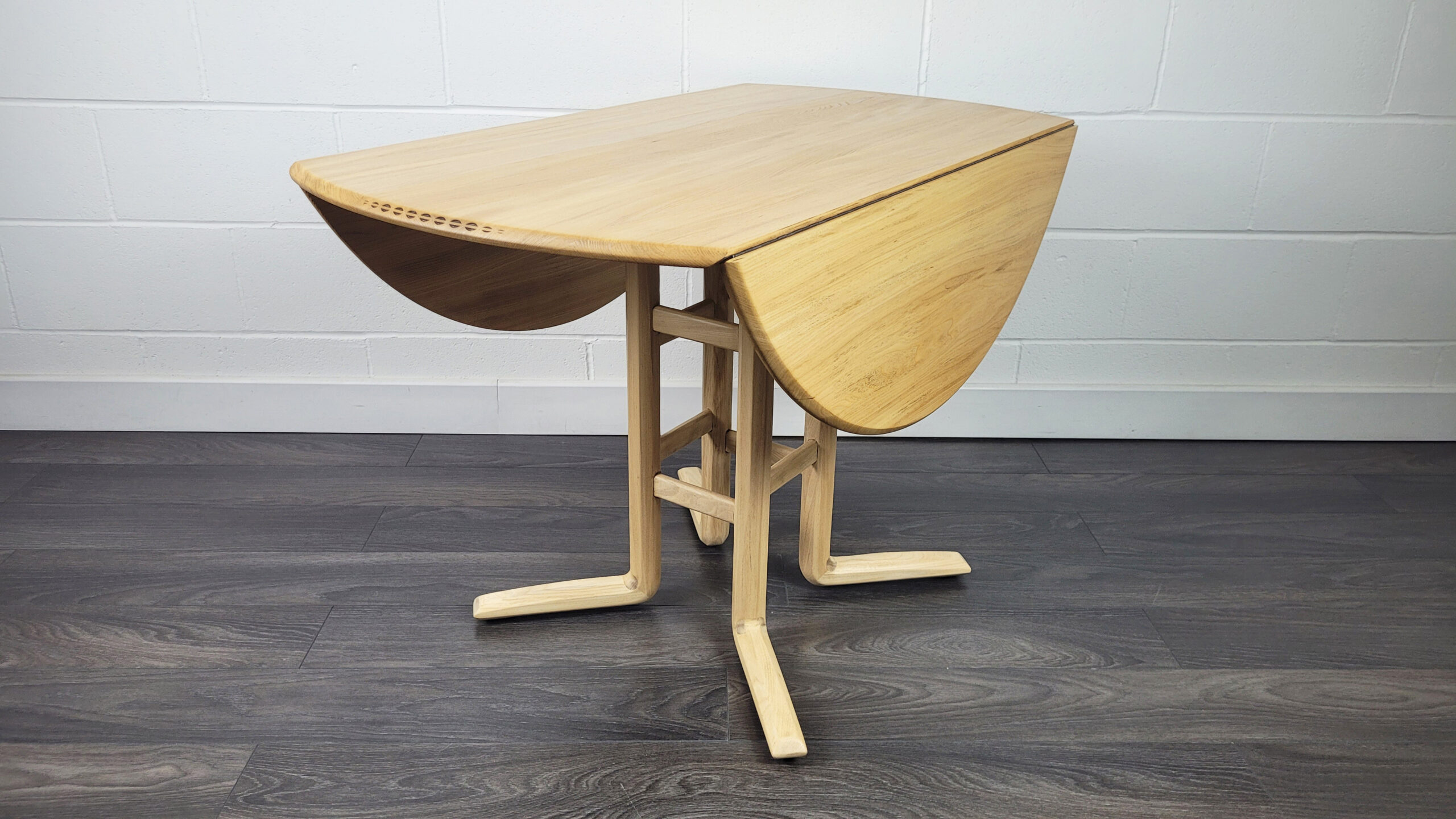 Ercol Campden Drop Leaf Dining Table, 1990s