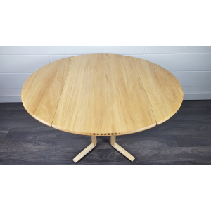 Ercol Campden Drop Leaf Dining Table, 1990s