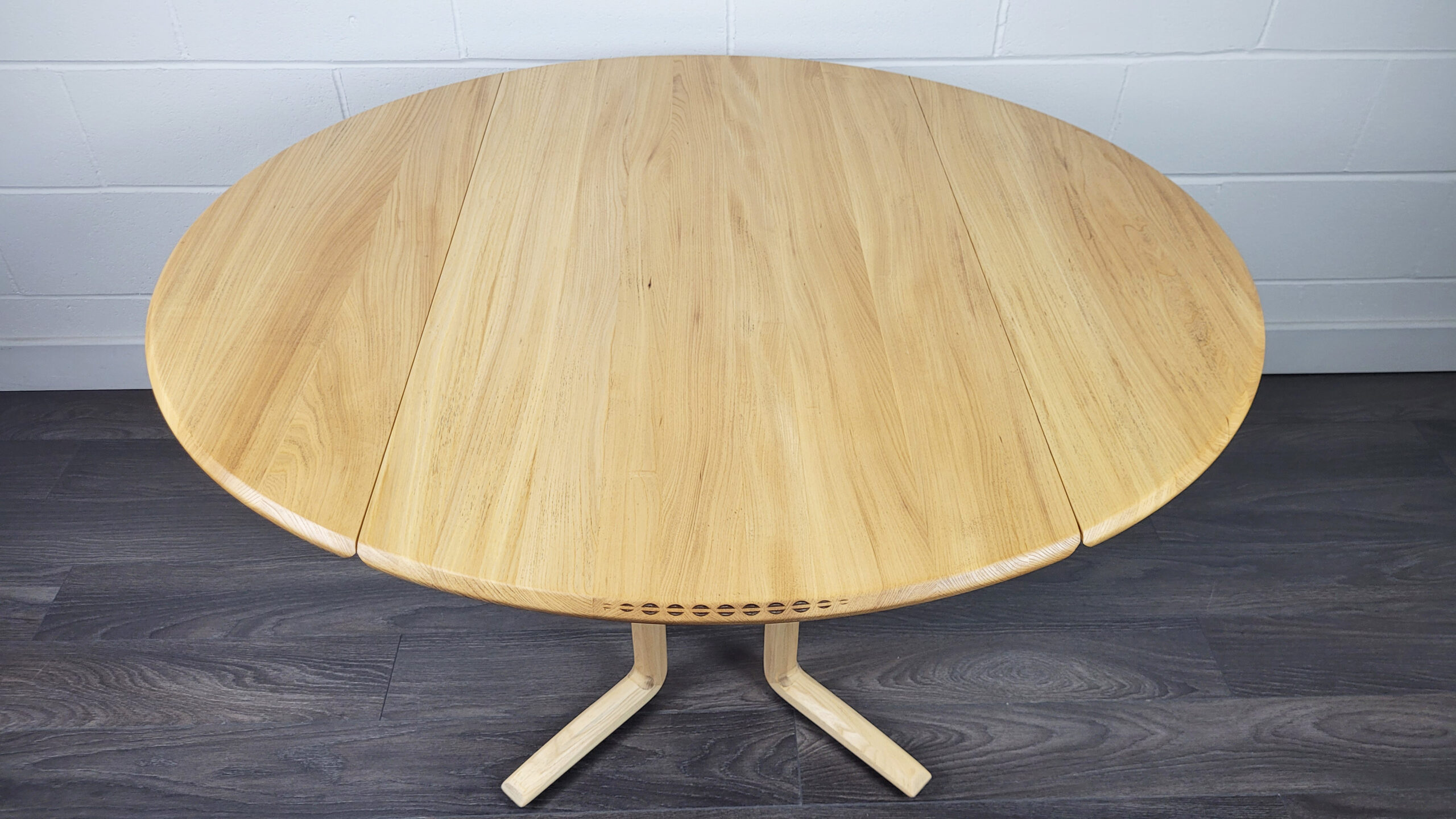 Ercol Campden Drop Leaf Dining Table, 1990s