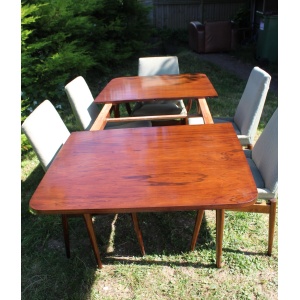 Mid Century Hamilton Rosewood Dining Table By Robert Heritage For Archie Shine