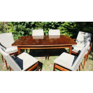 Mid Century Hamilton Rosewood Dining Table By Robert Heritage For Archie Shine