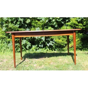 Mid Century Hamilton Rosewood Dining Table By Robert Heritage For Archie Shine