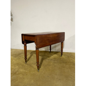 Victorian Mahogany Pembroke Table