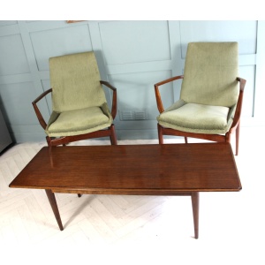 Mid Century Rosewood Coffee Table By Robert Heritage For Archie Shine