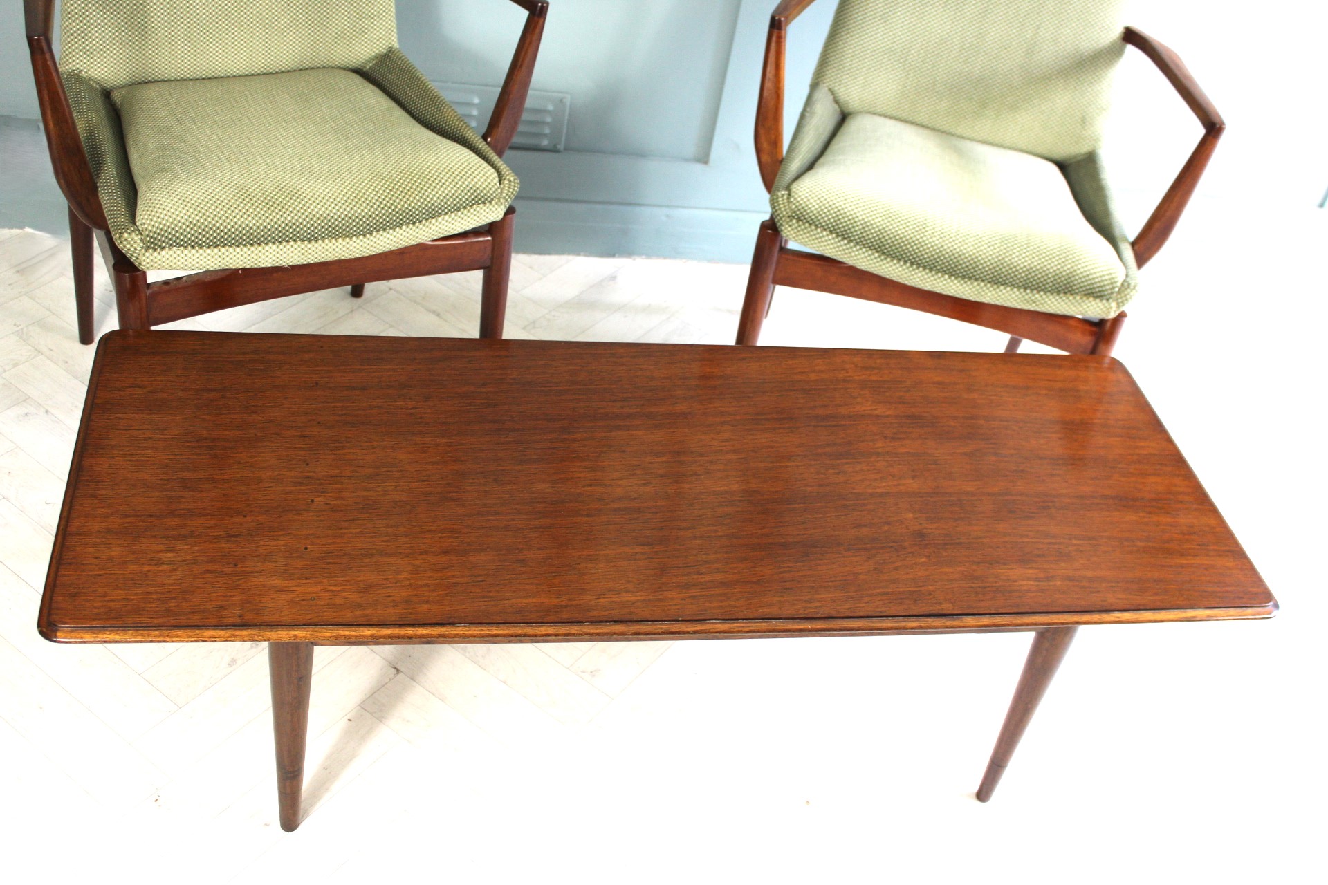 Mid Century Rosewood Coffee Table By Robert Heritage For Archie Shine