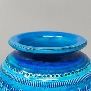 1960s Stunning Vase by Aldo Londi for Bitossi "Blue Rimini Collection"