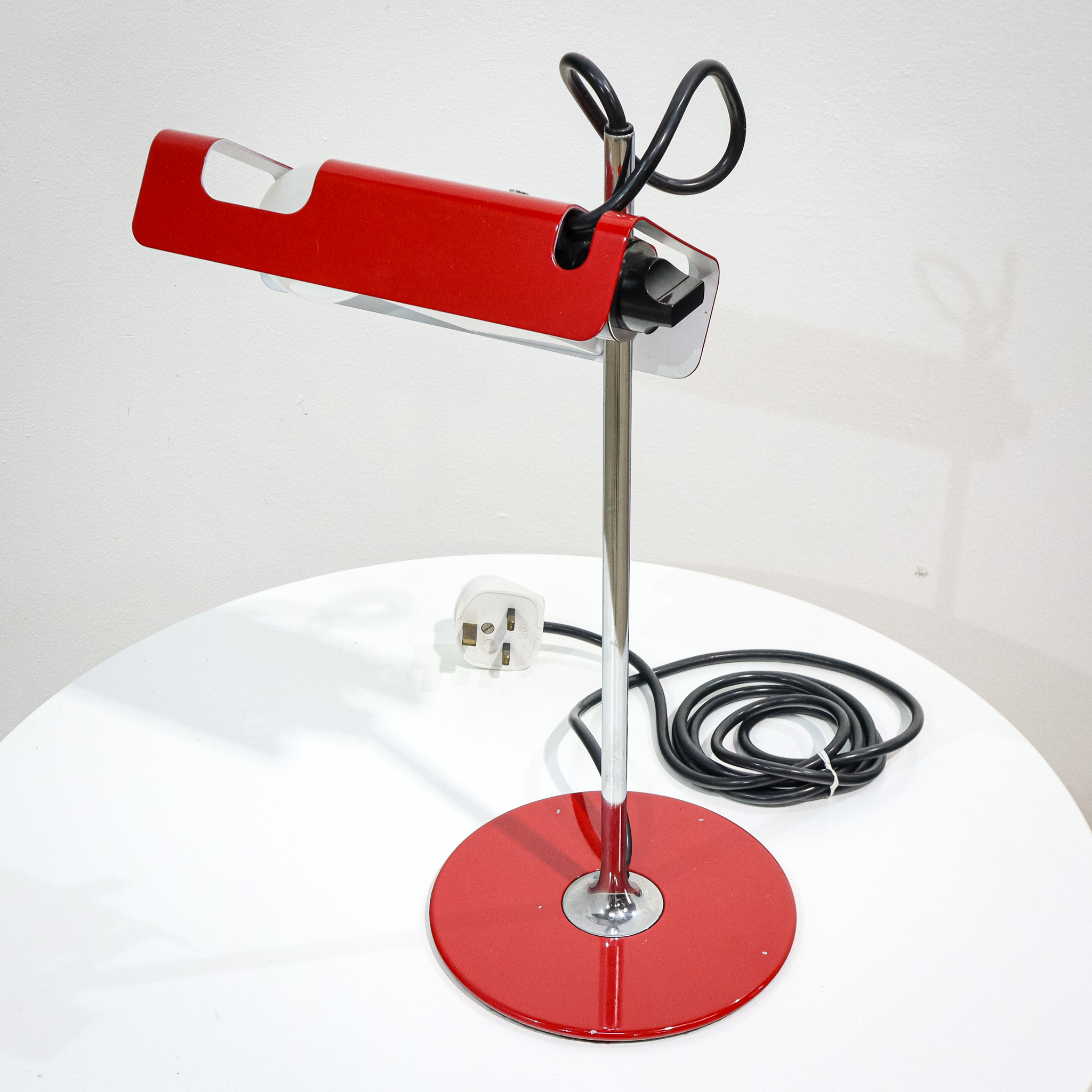 Joe Colombo Spider Table Lamp in Red