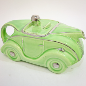 Green Sadlers Teapot