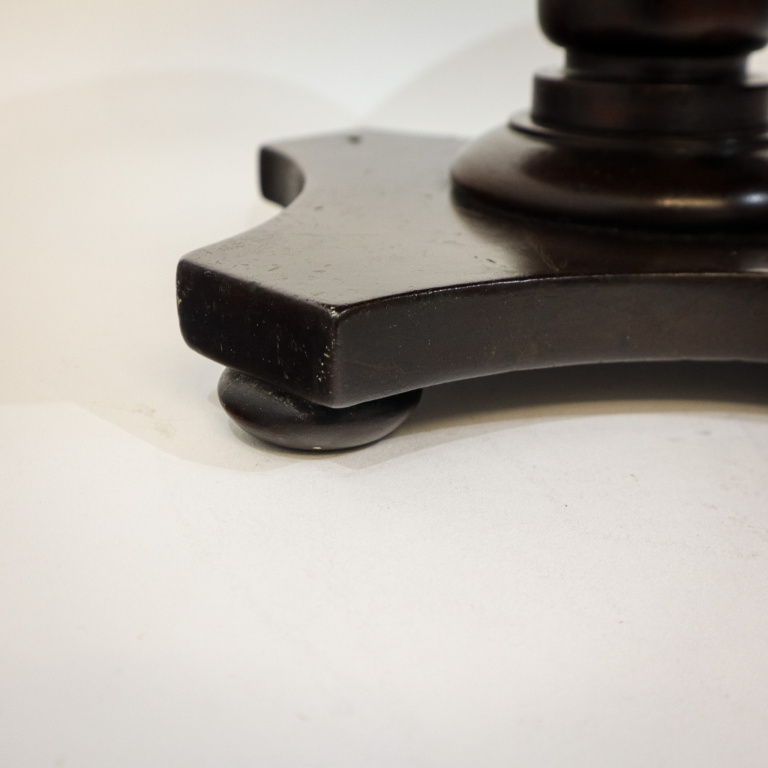 William IV Salesman’s Sample of a Mahogany Pedestal Table - Image 5