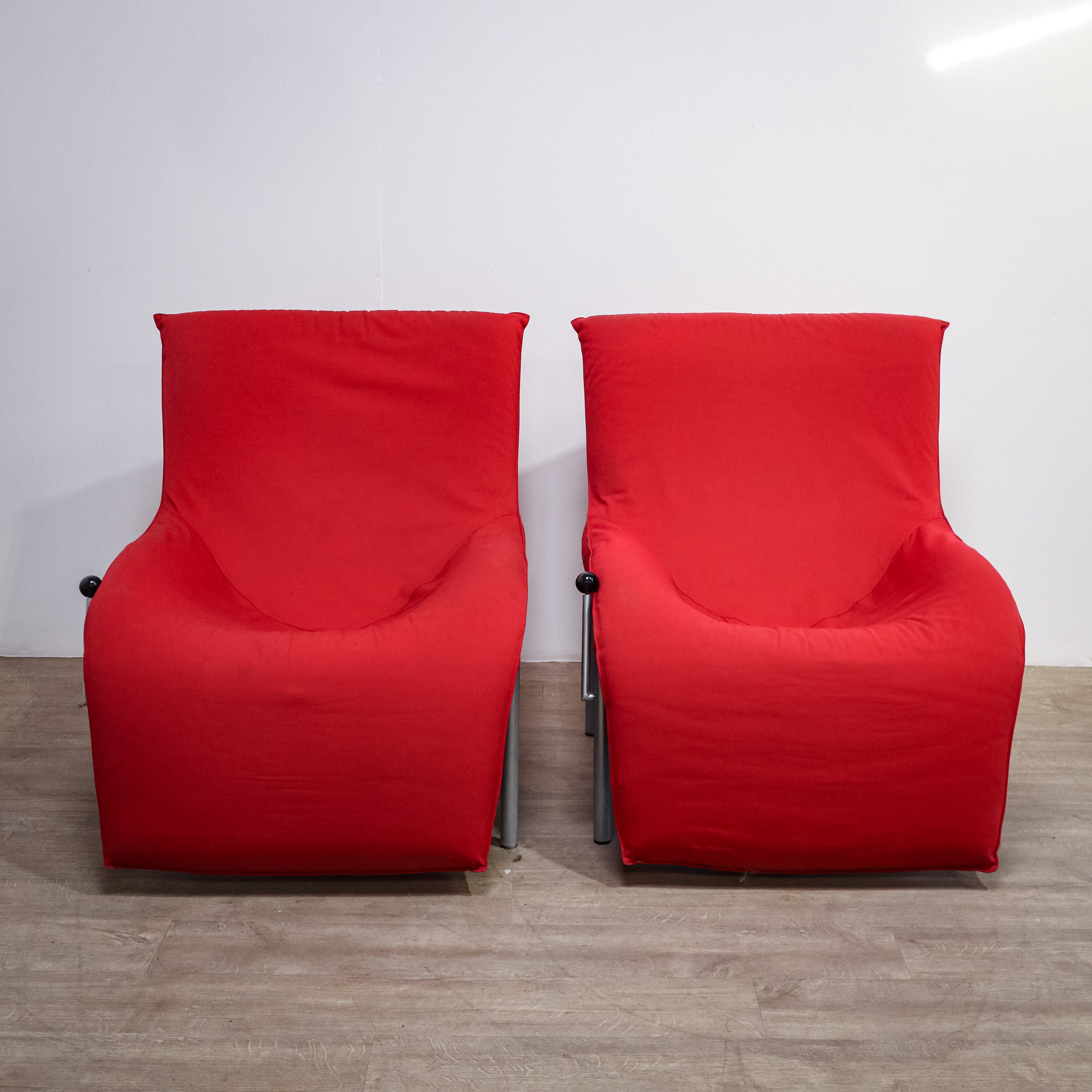 Classic Ikea Romme Reclining Chairs