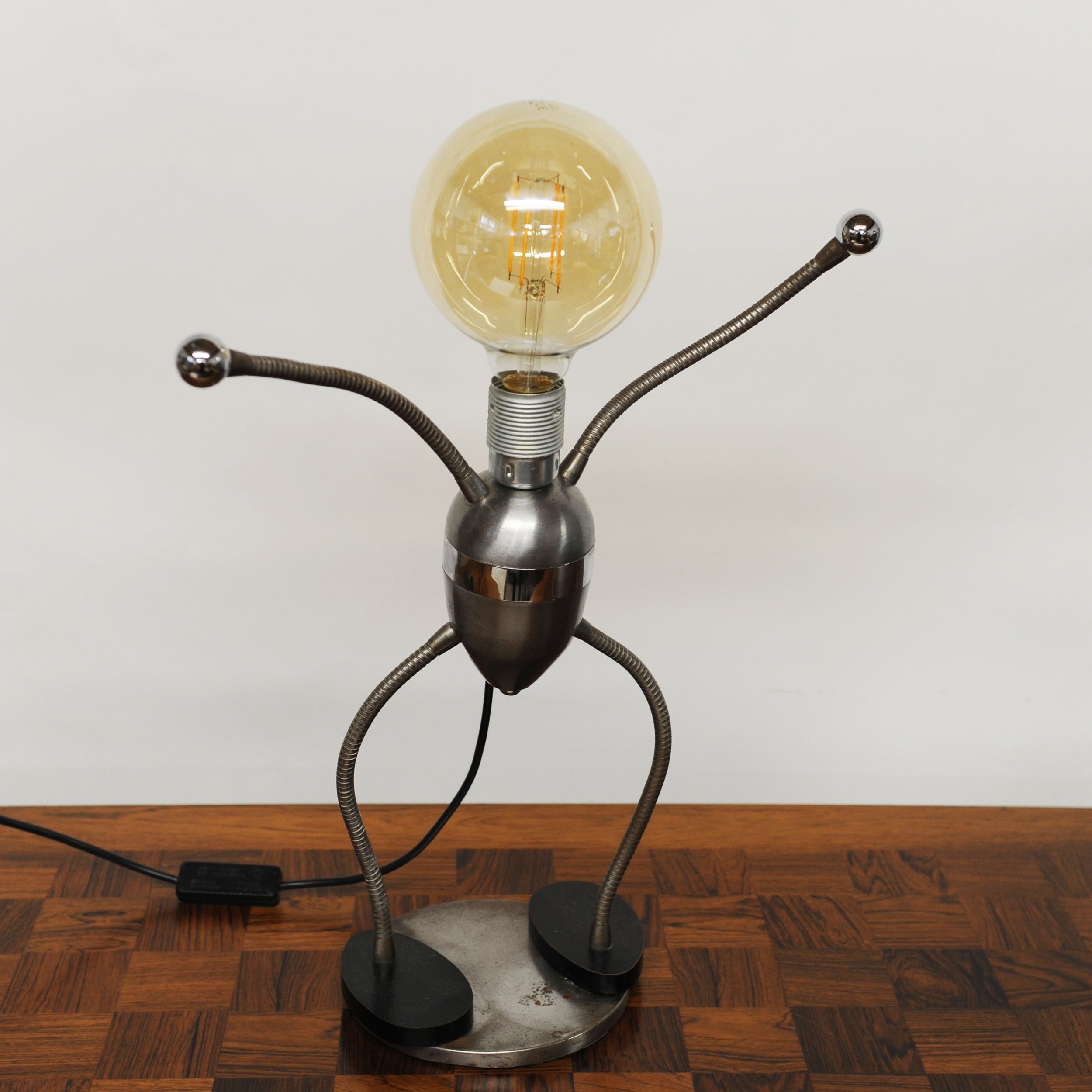 Robot Desk Lamp With Articulated Arms - 1970s
