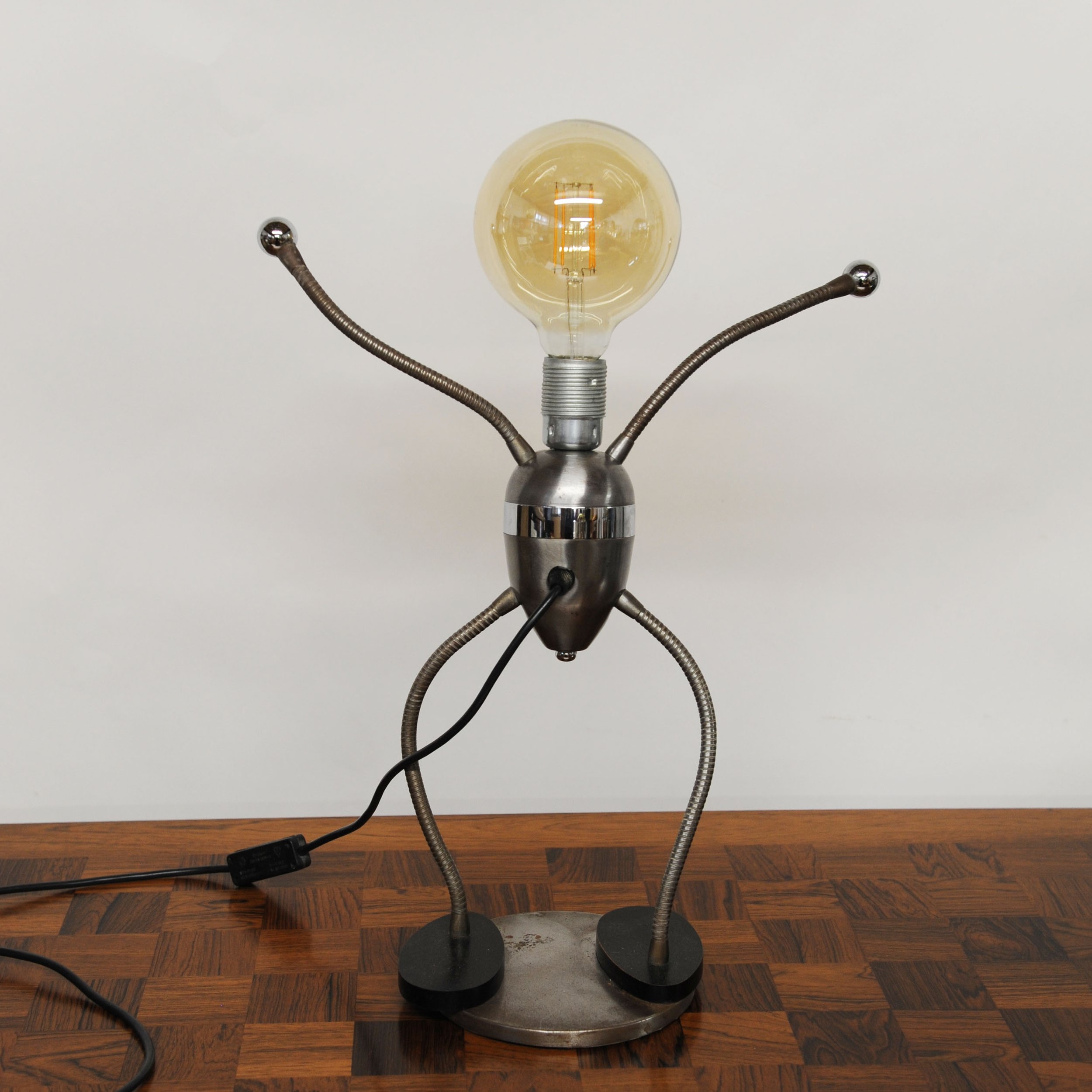 Robot Desk Lamp With Articulated Arms - 1970s
