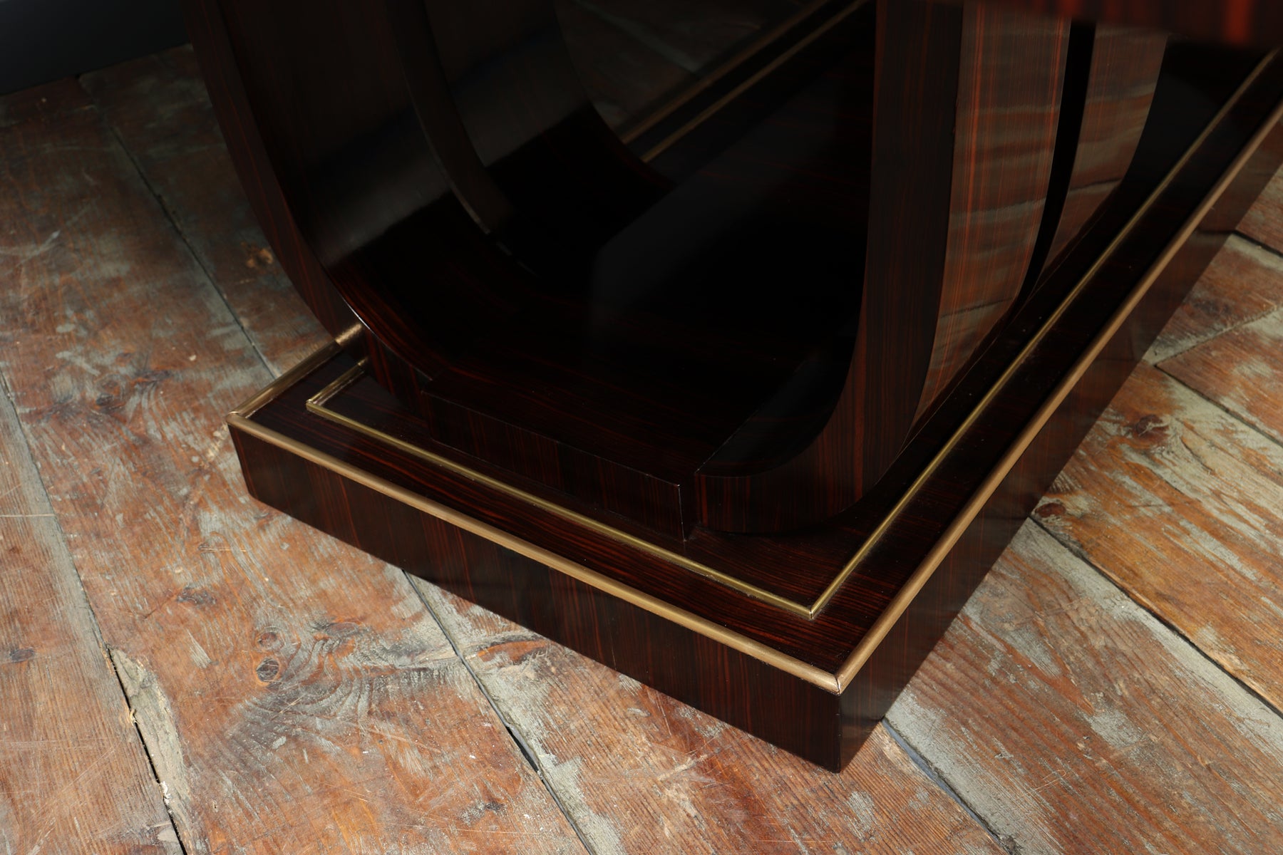 Stunning French Art Deco Macassar Ebony Dining Table
