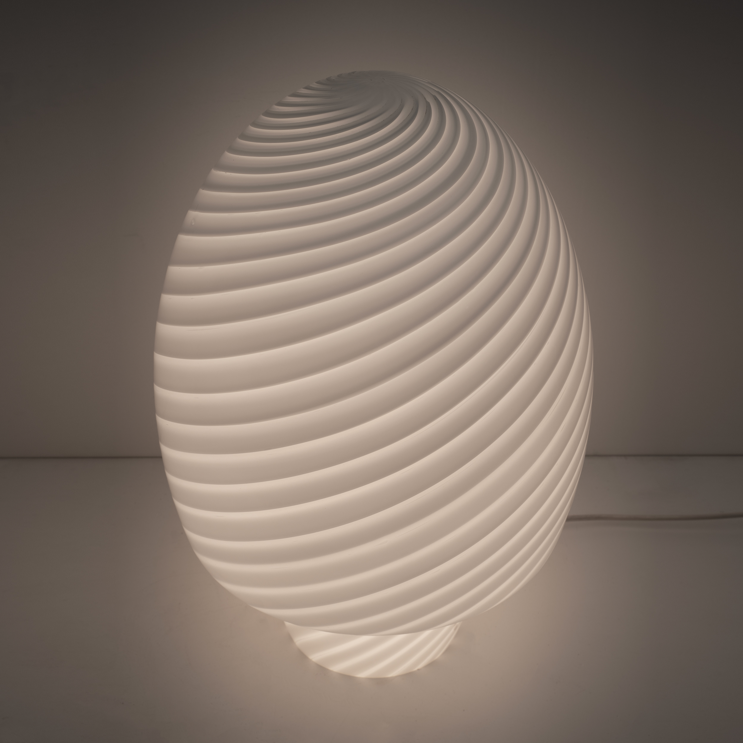Venini Style Mid-Century Modern Italian Murano Glass Mushroom Table Lamp, 1970s