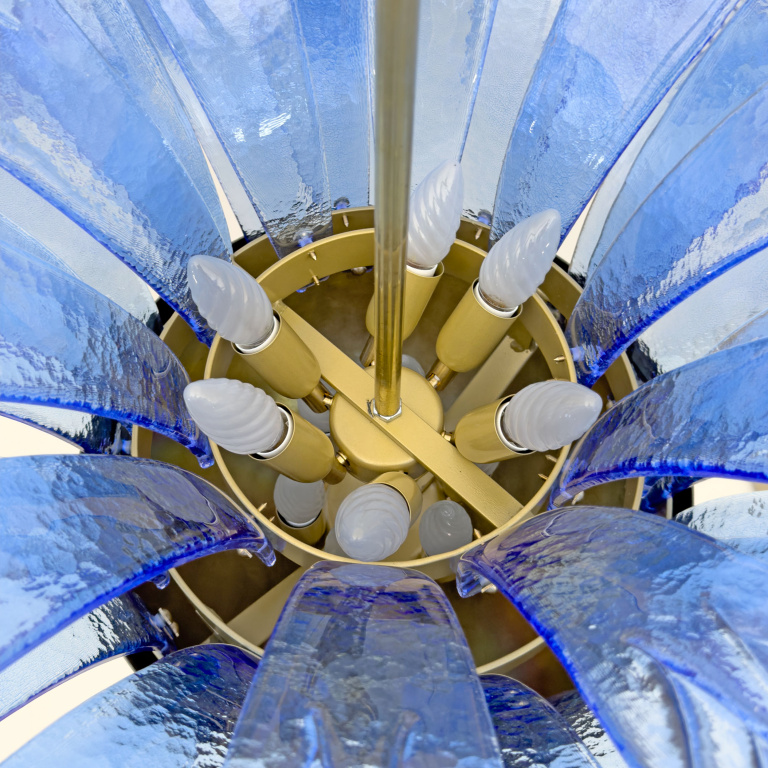 Pair of Mid-Century Modern Palm Leaves Big Chandelier Murano Glass and Brass 70s - Image 9