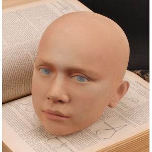 Model Sculptured Head Of Prince Albert Victor
