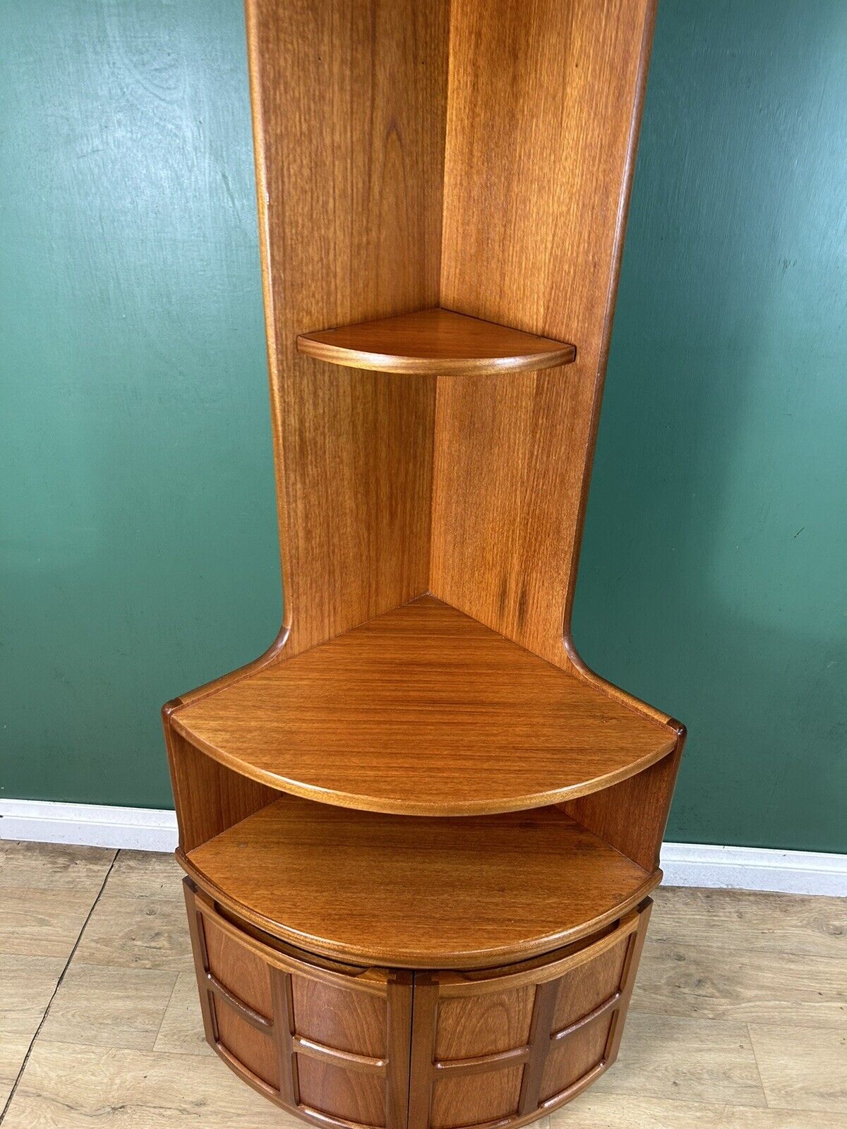 Retro Vintage Mid Century Teak Corner Cabinet By Nathan Furniture-Courier
