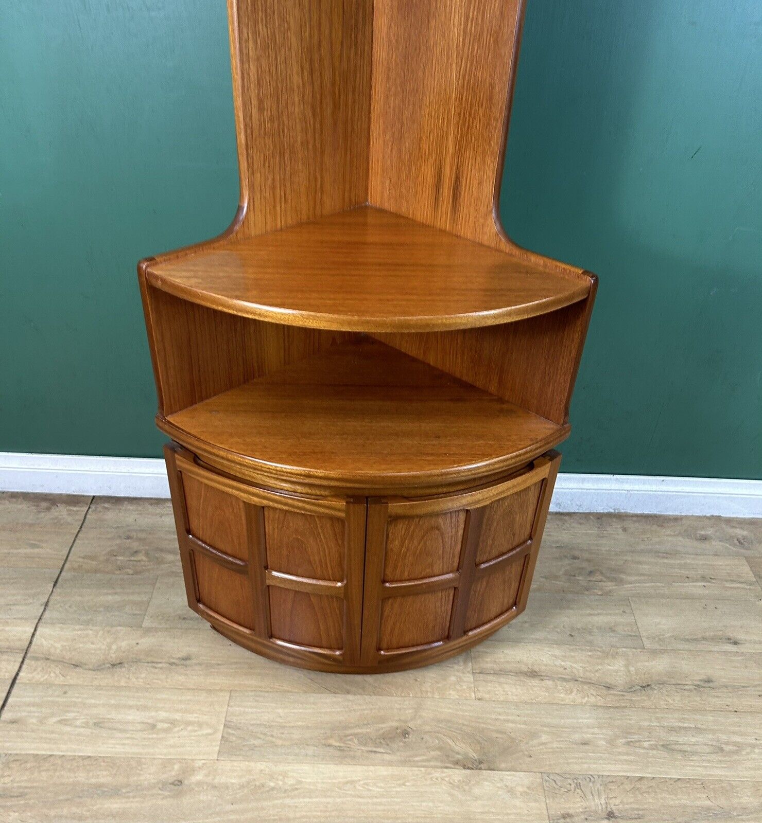 Retro Vintage Mid Century Teak Corner Cabinet By Nathan Furniture-Courier