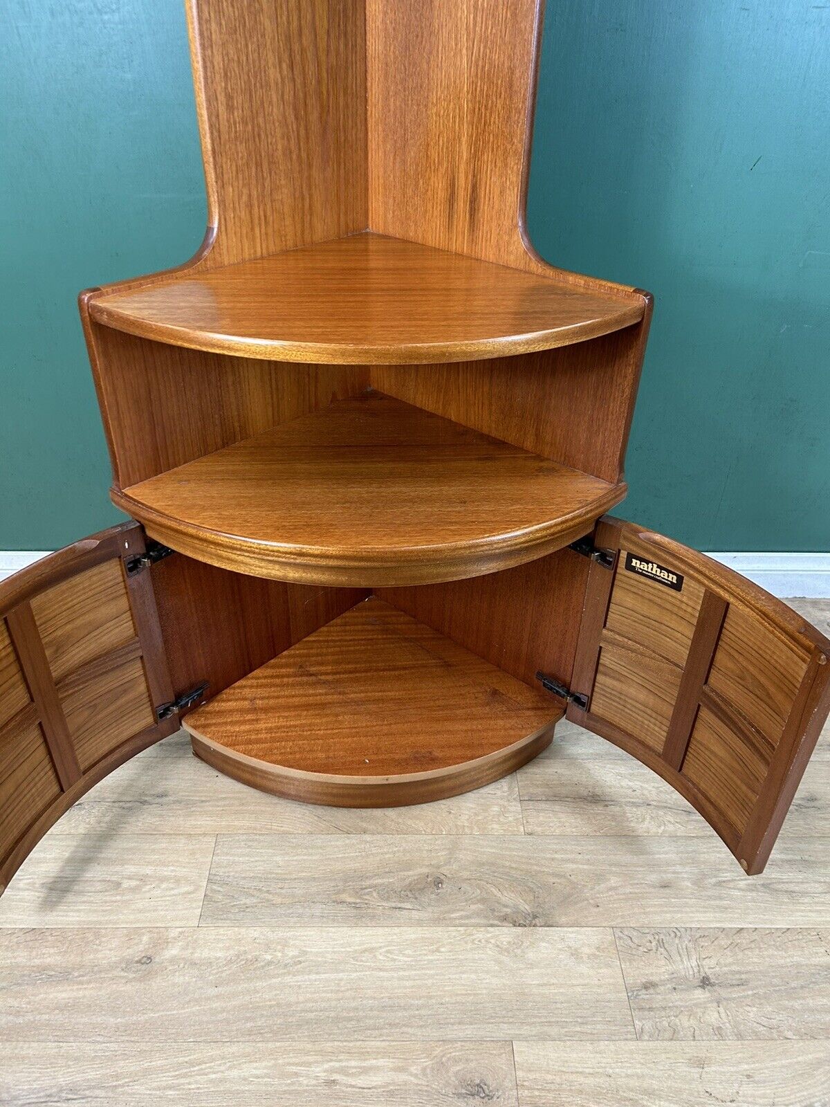 Retro Vintage Mid Century Teak Corner Cabinet By Nathan Furniture-Courier