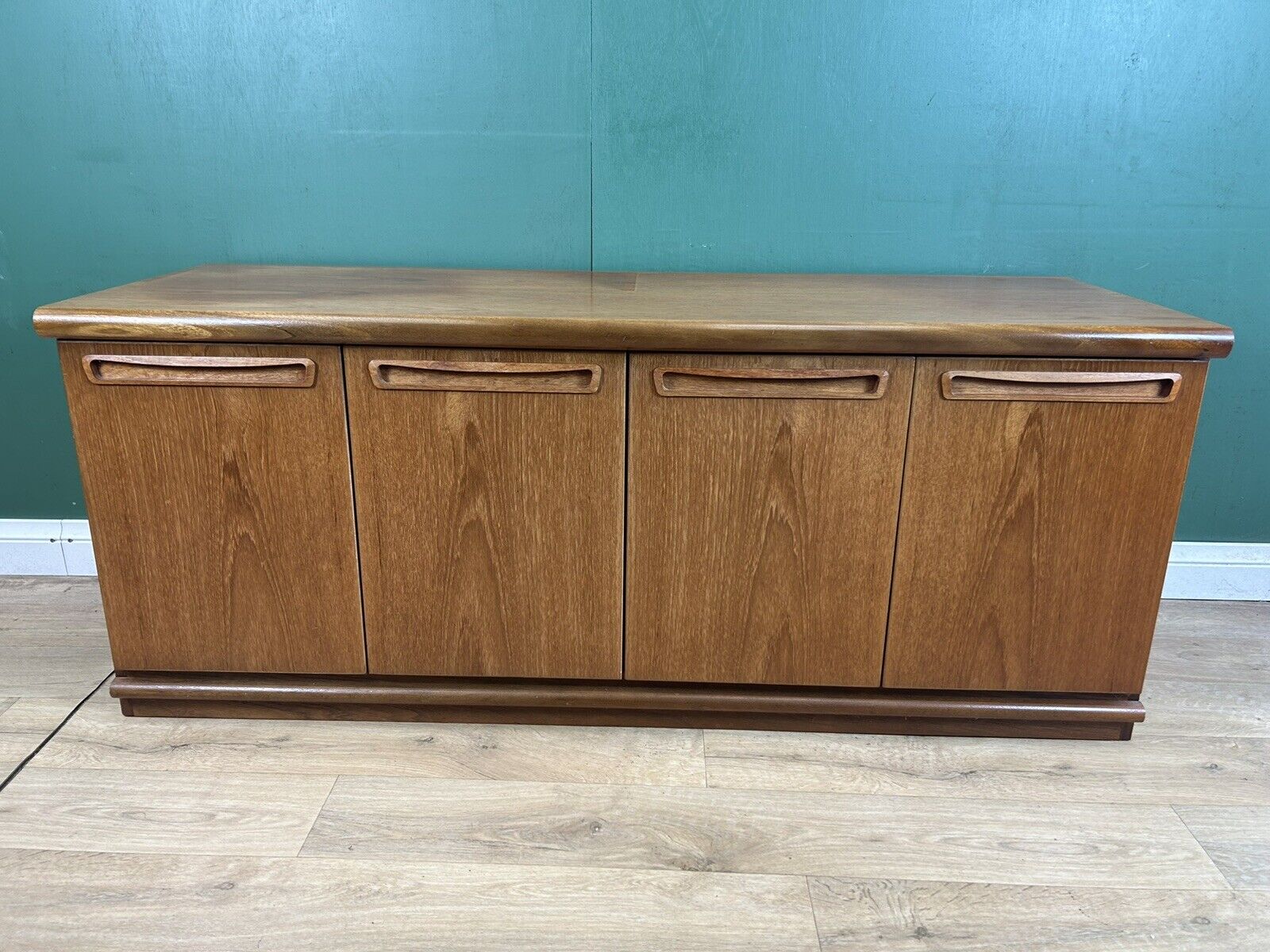 Retro Vintage Mid Century Teak Low Sideboard By Meredew Furniture-Courier