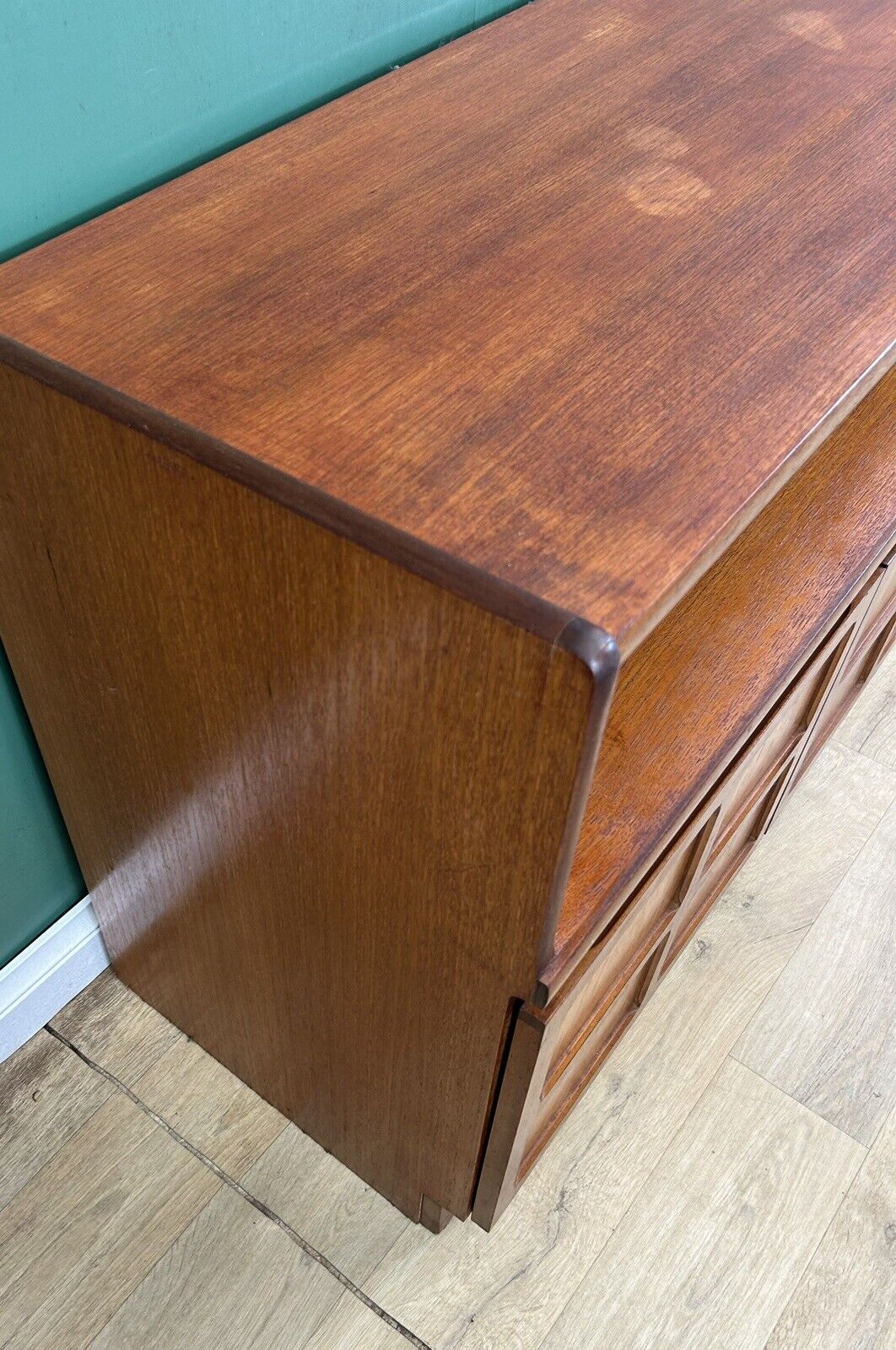 Retro Vintage Mid Century Teak Media Sideboard By Nathan Furniture-Courier