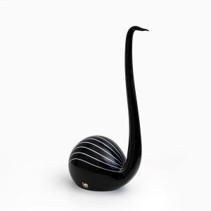 Murano glass sculpture "Black Swan", designed by Livio Seguso. Italy, 1980s
