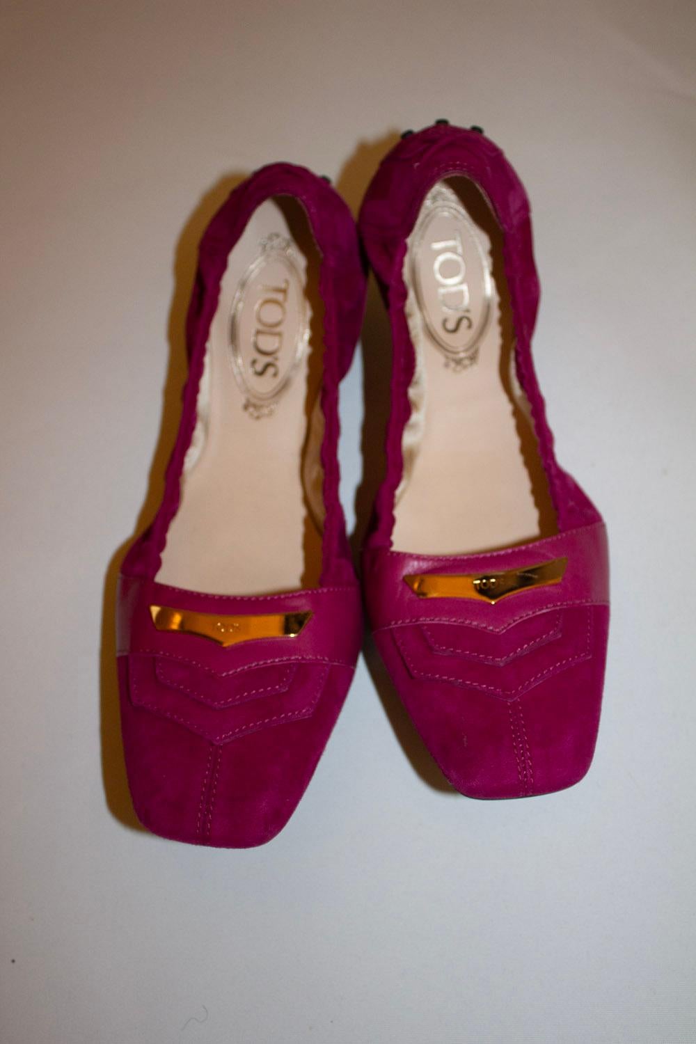 Tods Magenta Suede Folding Shoes