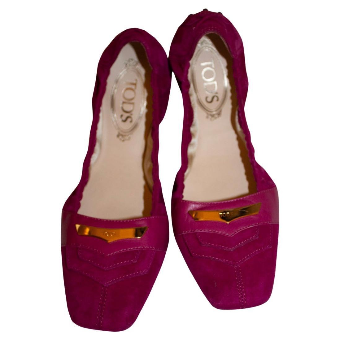 Tods Magenta Suede Folding Shoes