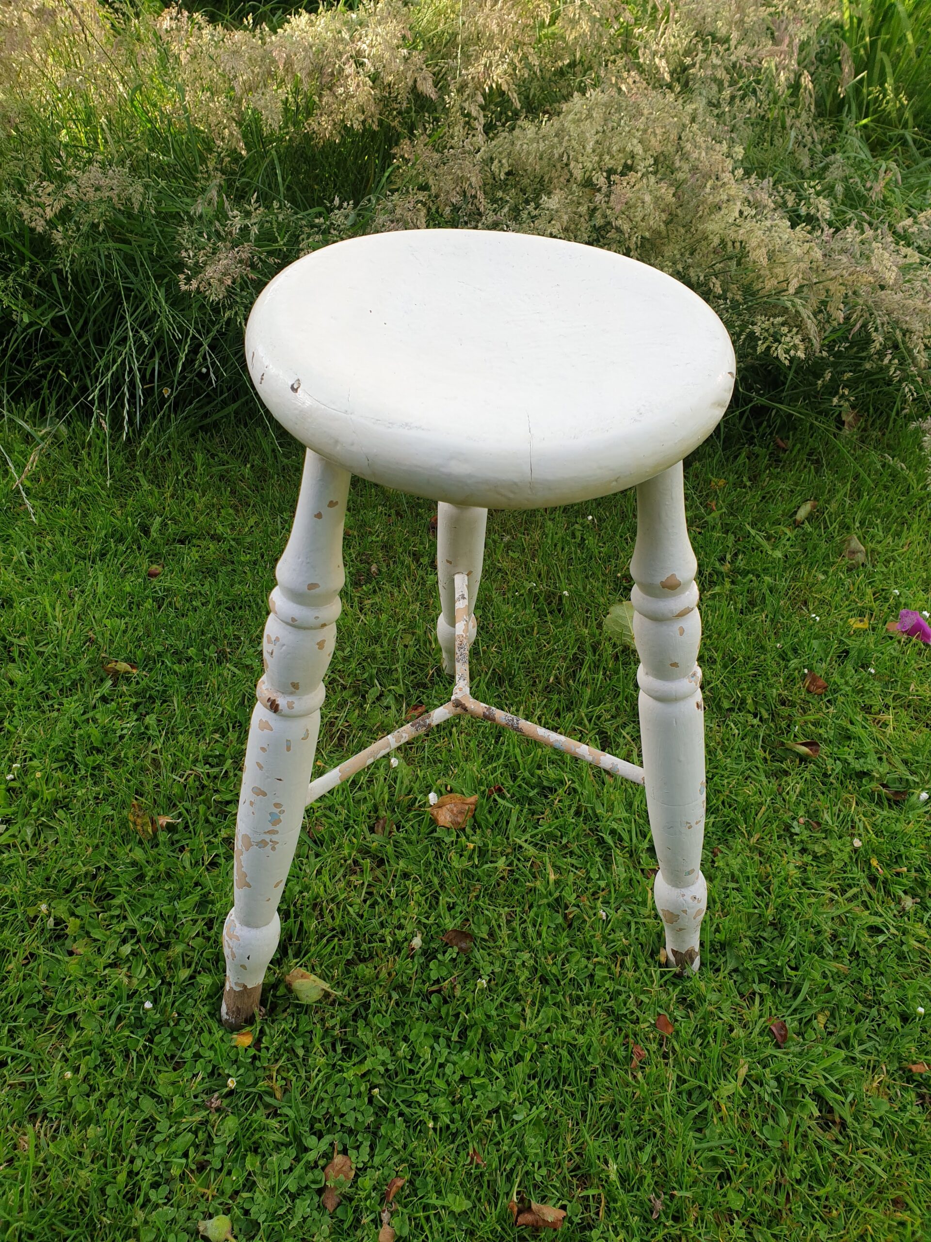 Victorian 3 legged stool