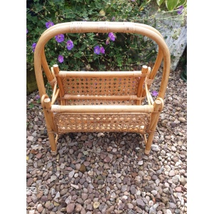 Magazine rack