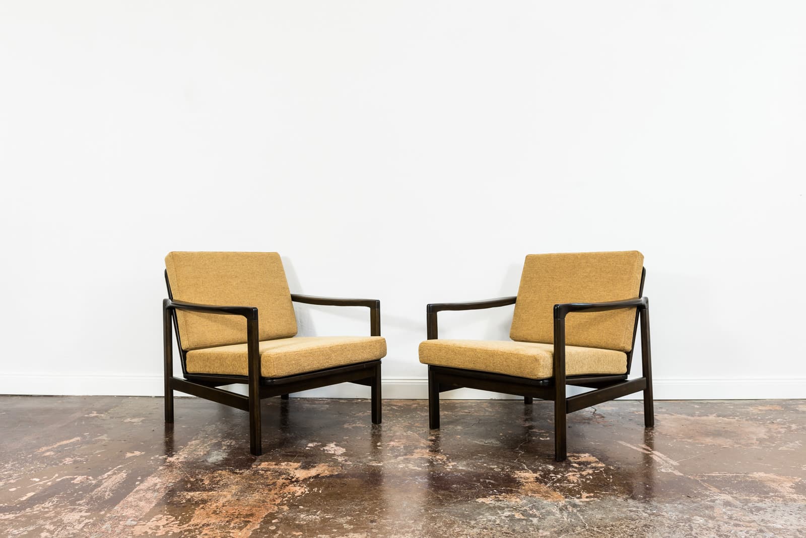 Pair Of Orange B-7522 Armchairs By Zenon Bączyk, Poland, 1960’S