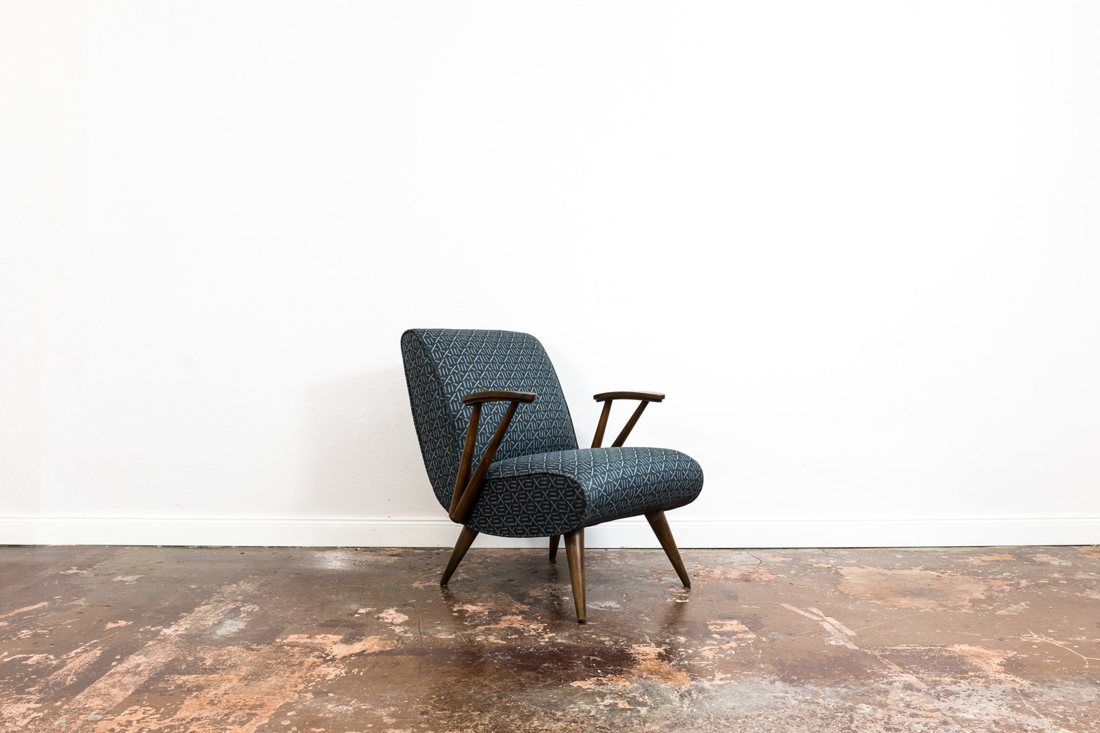 Mid-Century Lounge Chair "300-110" by GFM, Poland, 1960s