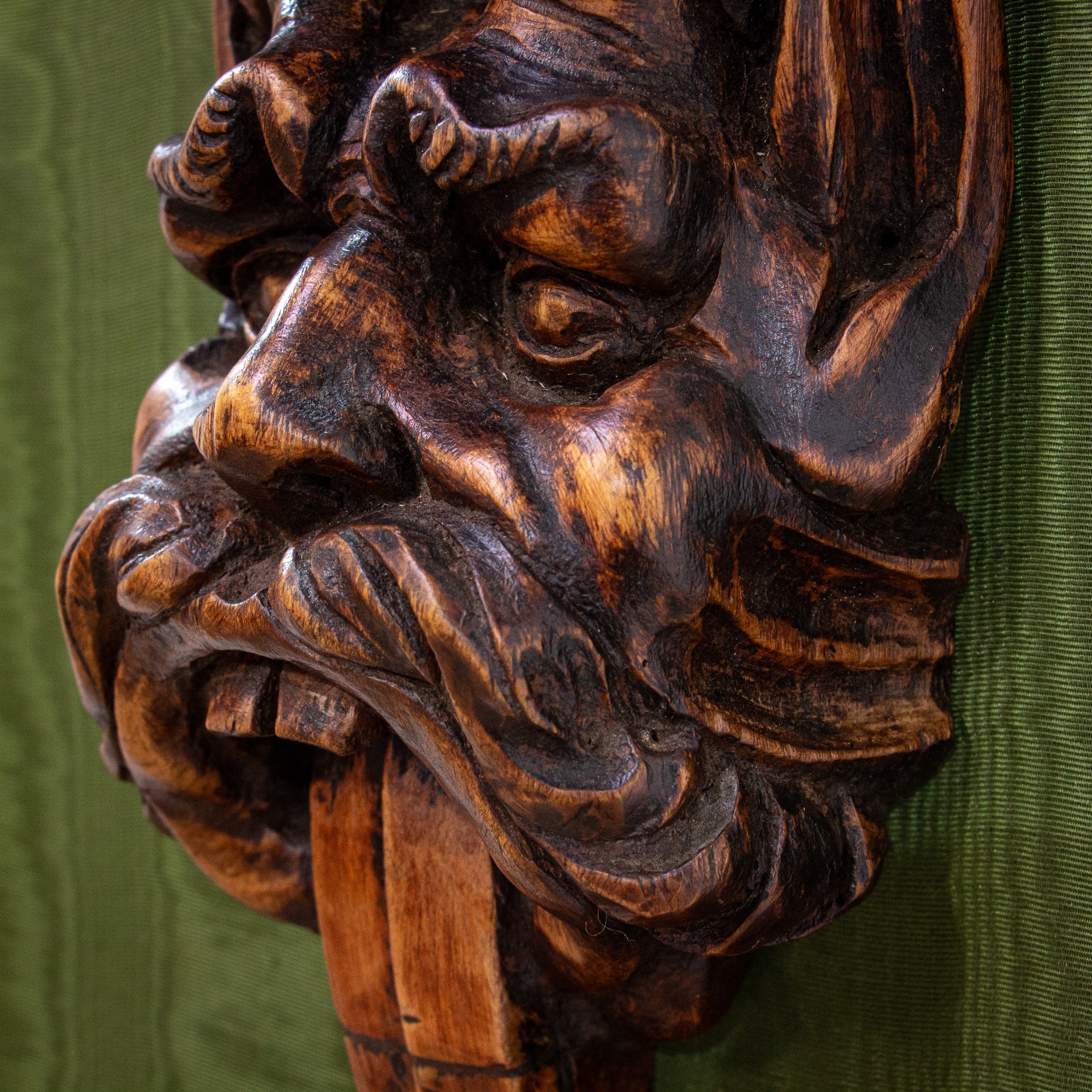 Carved Boxwood Applique in Style of Andrea Brustolon